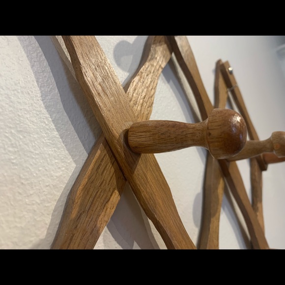 Vintage Peg Rack - Picture 3 of 4